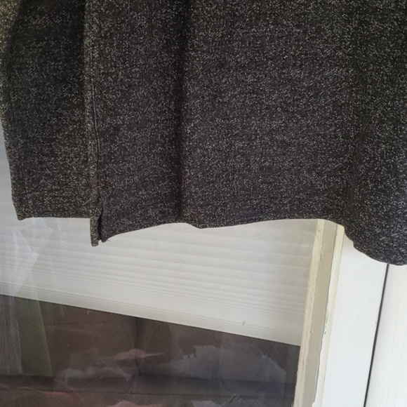 Tommy Bahama Sweater - Picture 5 of 5